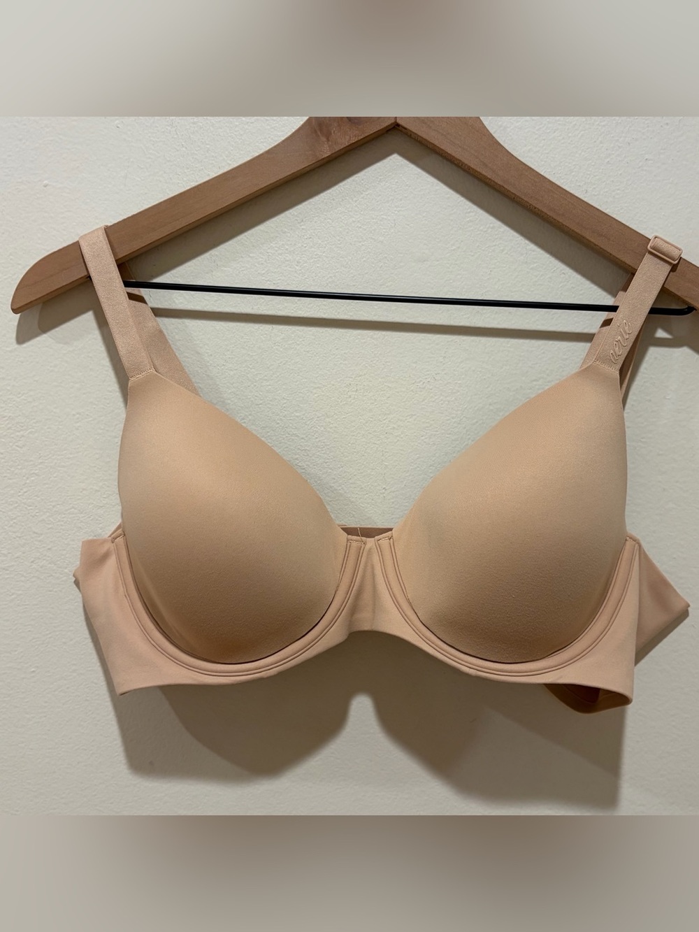 NWT Aerie Smoothez Full Coverage Underwire Lightly Padded Beige Tan Bra - 38B
